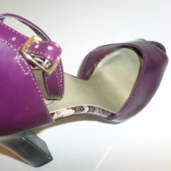 Wine/Burgundy Sby Sarkin Wine/Burgundy Croc Heels - Picture 2 of 7